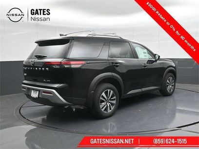 New 2025 Nissan Pathfinder SL