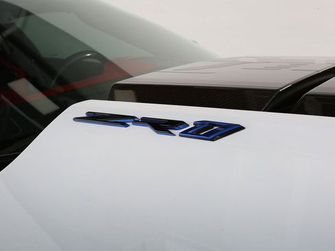 Used 2019 Chevrolet Corvette ZR1 RWD image 18