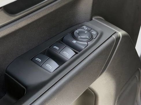 Used 2025 GMC Sierra 1500 Pro w/ Graphite Edition RWD image 17