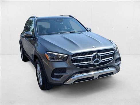 New 2025 Mercedes-Benz GLE 450e 4MATIC image 3