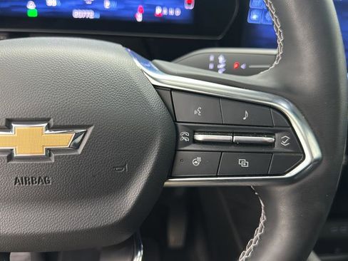 Used 2024 Chevrolet Blazer EV LT AWD/4WD image 19