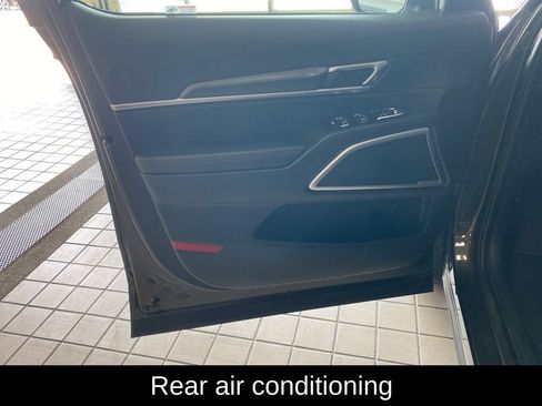 Used 2025 Kia Telluride S AWD/4WD image 10