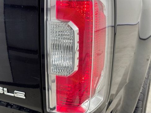 Used 2016 GMC Canyon SLE w/ SLE Convenience Package AWD/4WD image 31