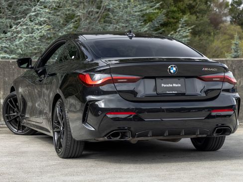 Used 2022 BMW M440i Coupe w/ Shadowloine Package RWD image 3