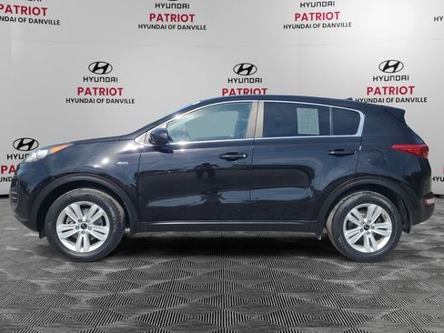 Used 2019 Kia Sportage LX AWD/4WD image 6