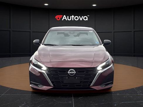 Used 2025 Nissan Altima 2.5 SV image 8