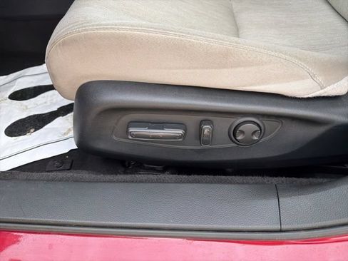 Certified 2023 Honda Accord EX image 6