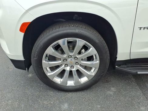 Used 2024 Chevrolet Tahoe Premier image 4