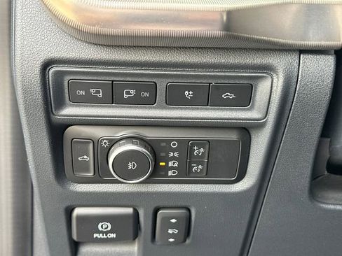 Used 2022 Ford F150 Raptor w/ Raptor 37 Performance Package image 28