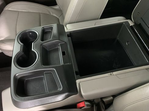 Used 2019 GMC Sierra 1500 SLT image 28