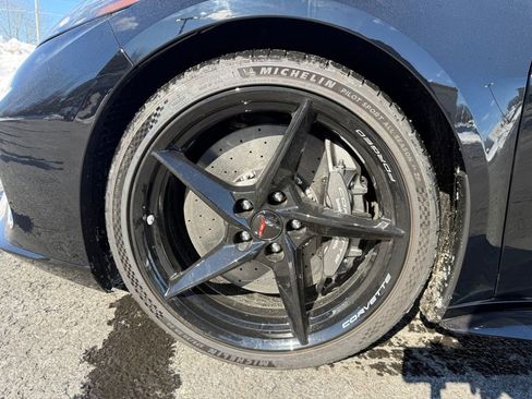 New 2025 Chevrolet Corvette E-Ray image 6