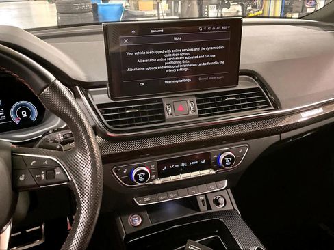 Used 2022 Audi SQ5 Premium Plus w/ Premium Plus Package image 7