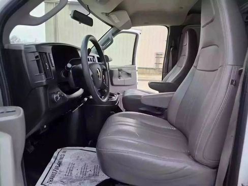 Used 2019 Chevrolet Express 2500 Extended w/ Driver Convenience Package RWD image 16