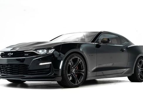 Used 2020 Chevrolet Camaro SS image 8