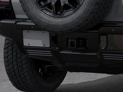 New 2025 GMC Hummer EV 2X w/ LPO, Sport Package image 14