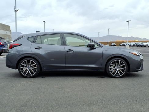 Used 2024 Subaru Impreza 2.0i Sport image 8