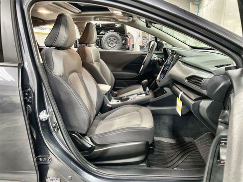 Used 2025 Subaru Crosstrek 2.0i Premium image 26