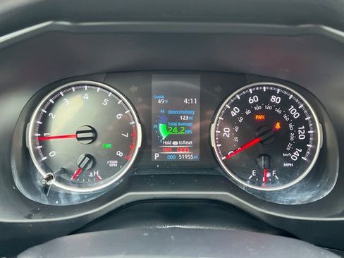 Used 2021 Toyota RAV4 LE image 18