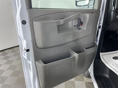 New 2025 Chevrolet Express 2500 image 13