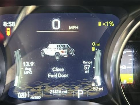 Used 2022 Jeep Wrangler Unlimited Sahara AWD/4WD image 16