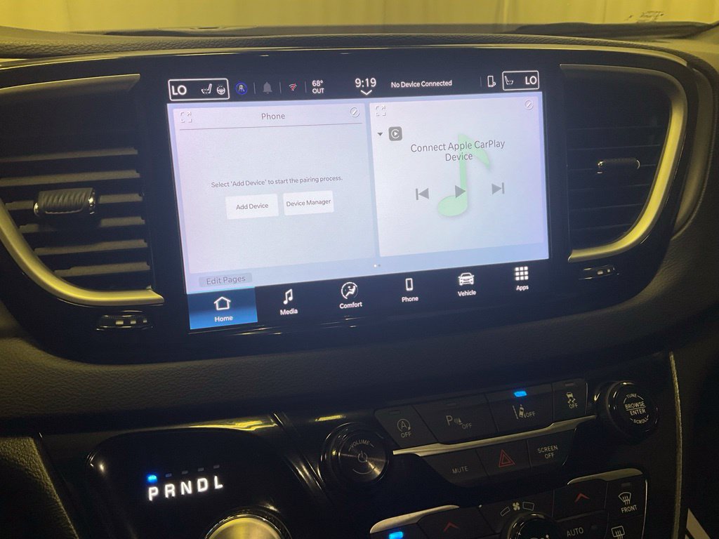 Used 2025 Chrysler Pacifica Select FWD image 20