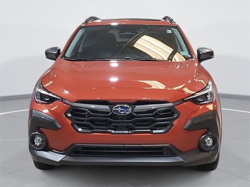 Certified 2025 Subaru Crosstrek 2.5i Limited w/ Crosstrek Mirror Package image 2