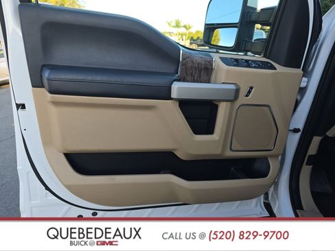 Used 2018 Ford F250 Lariat image 9