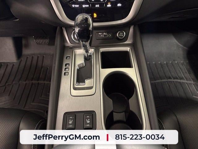 Used 2020 Nissan Murano SL w/ Moonroof Package AWD/4WD image 18