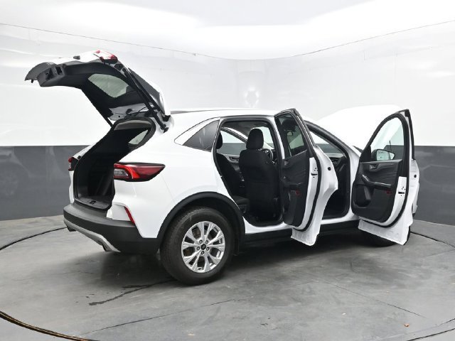 Used 2023 Ford Escape Active AWD/4WD image 58