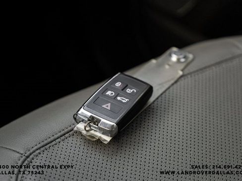 Used 2023 Land Rover Defender 110 SE image 51