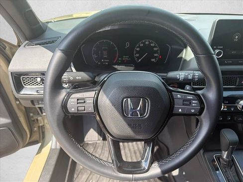 Used 2025 Honda Civic Sport image 12
