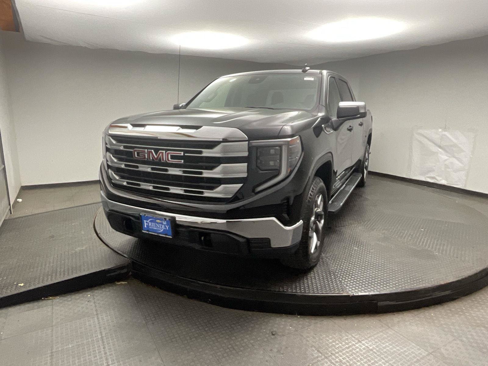 Certified 2025 GMC Sierra 1500 SLE AWD/4WD image 3