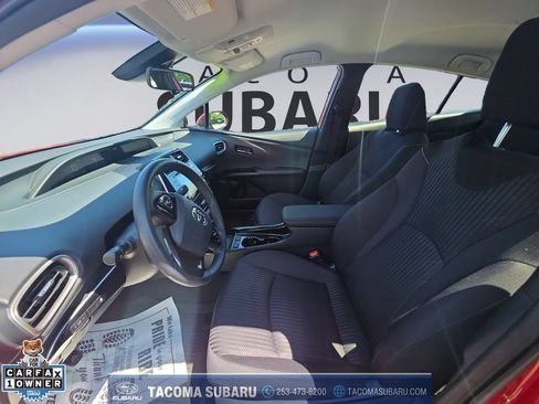 Used 2022 Toyota Prius Prime LE FWD image 10