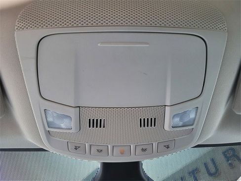 Used 2024 Ford Edge SEL image 21