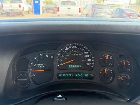 Used 2003 Chevrolet Avalanche 2WD image 25