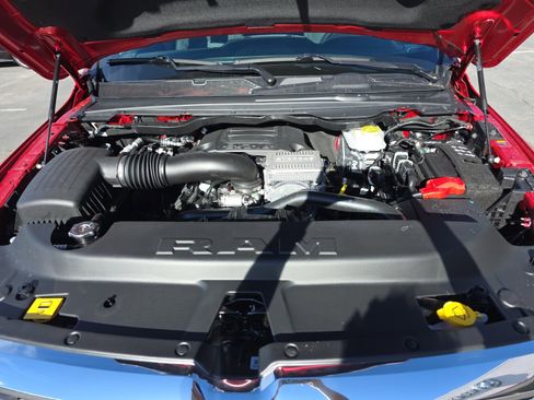 New 2026 RAM 1500 Big Horn AWD/4WD image 14