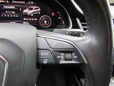 Used 2018 Audi Q7 3.0T Premium Plus w/ Premium Plus Package image 11