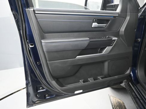 Used 2024 Toyota Tundra Platinum image 15