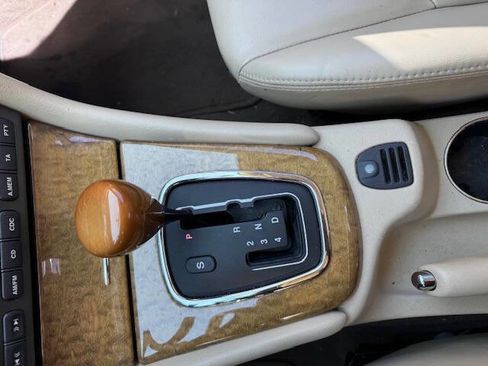 Used 2005 Jaguar X-TYPE 3.0 image 40