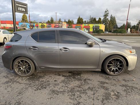 Used 2013 Lexus CT 200h image 6