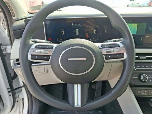New 2026 Hyundai Tucson SE AWD/4WD image 8