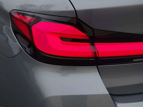 Used 2023 BMW 530i w/ M Sport Package image 27