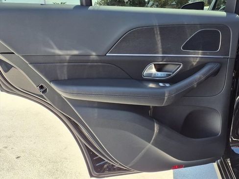 New 2025 Mercedes-Benz GLE 450 4MATIC image 16