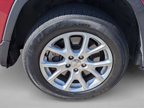 Used 2016 Jeep Cherokee Latitude image 15