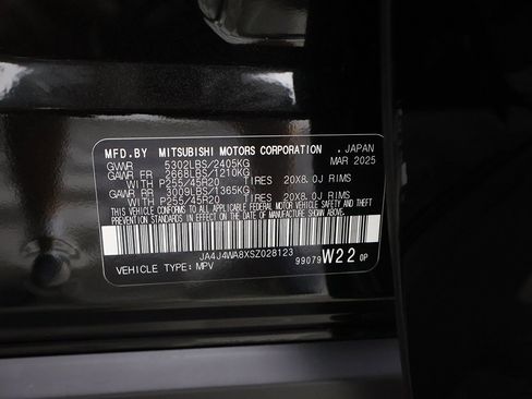 New 2025 Mitsubishi Outlander Platinum Edition image 59