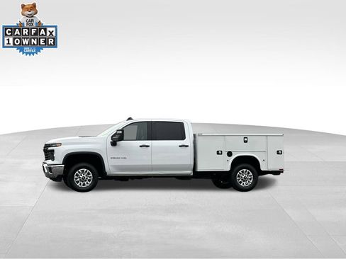 Used 2025 Chevrolet Silverado 2500 W/T w/ WT Convenience Package image 9