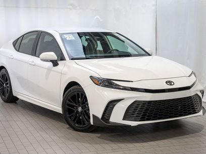 Used 2025 Toyota Camry SE