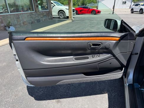 Used 2002 Toyota Solara SLE FWD image 11