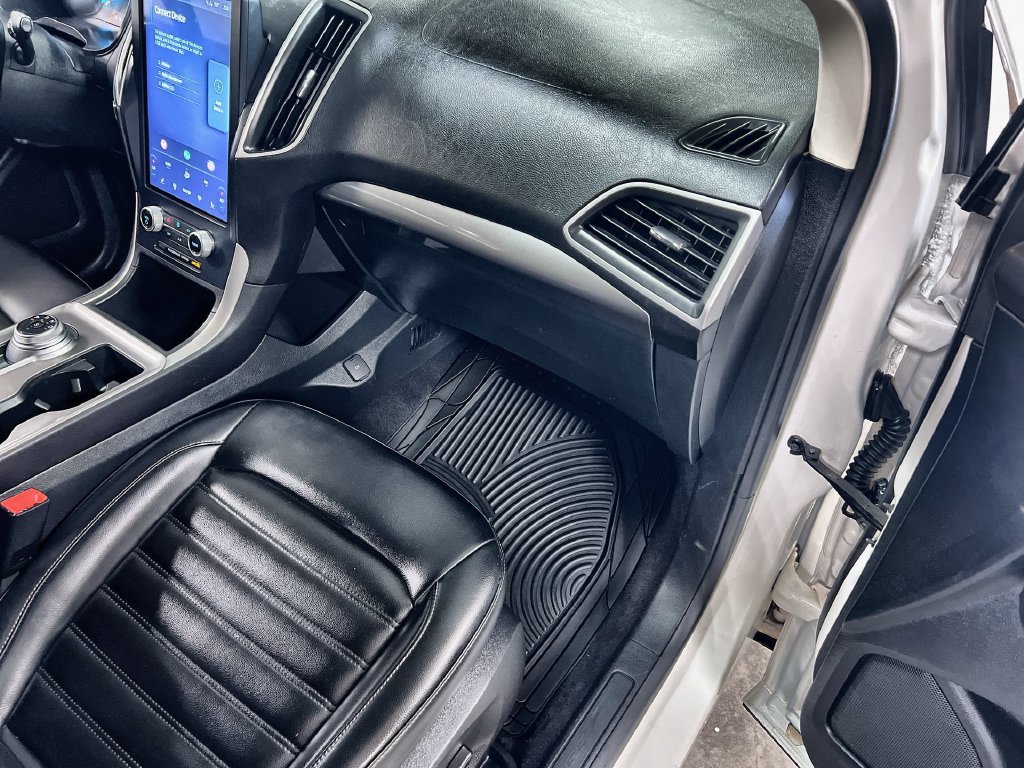 Used 2023 Ford Edge SEL w/ Convenience Package AWD/4WD image 29