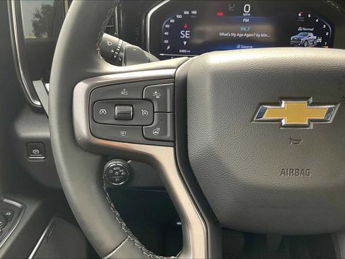 Used 2024 Chevrolet Silverado 1500 High Country w/ High Country Premium Package image 19